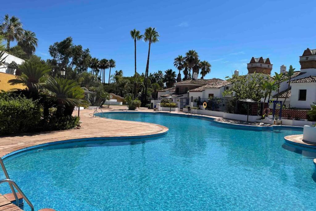 Villa Cana San Roque  Εξωτερικό φωτογραφία