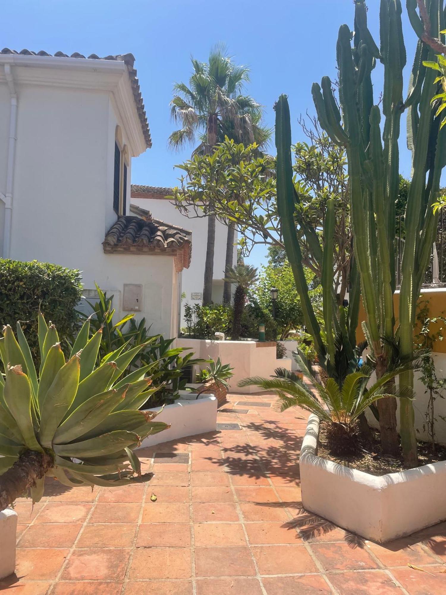 Villa Cana San Roque  Εξωτερικό φωτογραφία